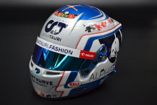 Mini Casque 1/2 Formula One Nyck de Vries Scuderia Alpha Tauri Edition Monaco 2023